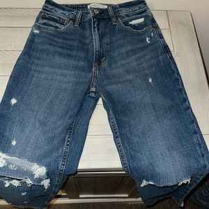 The Mom High Rise Curve Love Jean